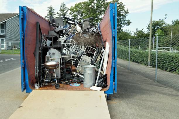 Best Commercial Cleanout Services  in Oskaloosa, IA
